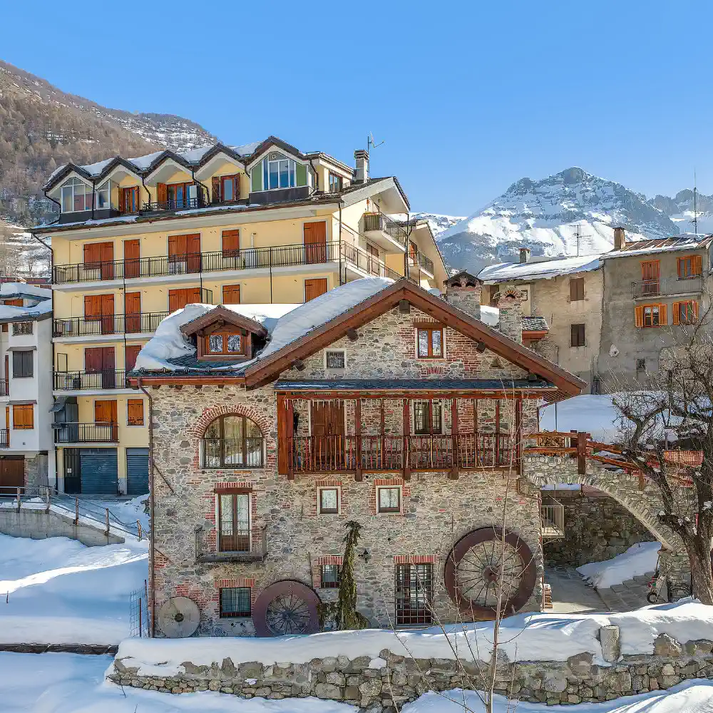 Limone Train Trains from Ventimiglia to Limone Piemonte from $ 11.66